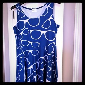 Eyeglass Aline 👗 dress! Navy. Great fit. Slimming